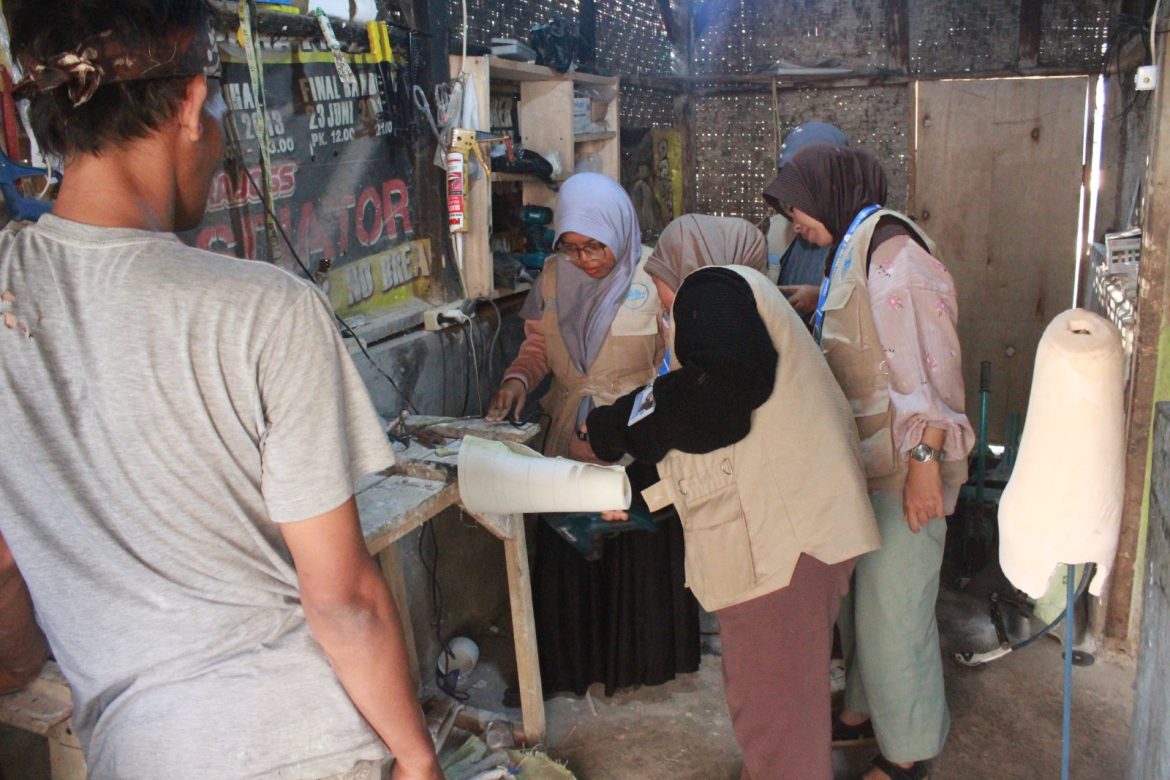 Di UIN Sunan Gunung Djati, langkah kaki prostetik masa depan itu sedang mulai dirajut—satu tutup botol dalam satu waktu.